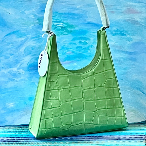 🌺🎉HP🎉🌺 NWT Staud Rey Croc Embossed Shoulder Bag Pistachio - Picture 2 of 16